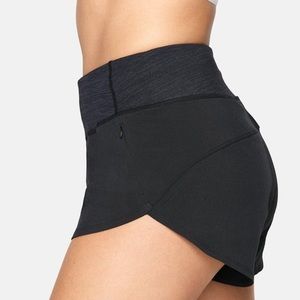 Outdoor Voices Hudson 2.5” Short